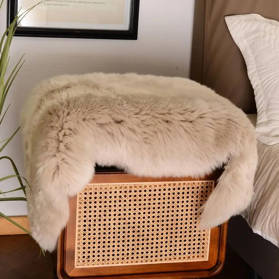 Genuine Sheepskin Area Rug Wool Fur Carpet Fluffy Shaggy Rug