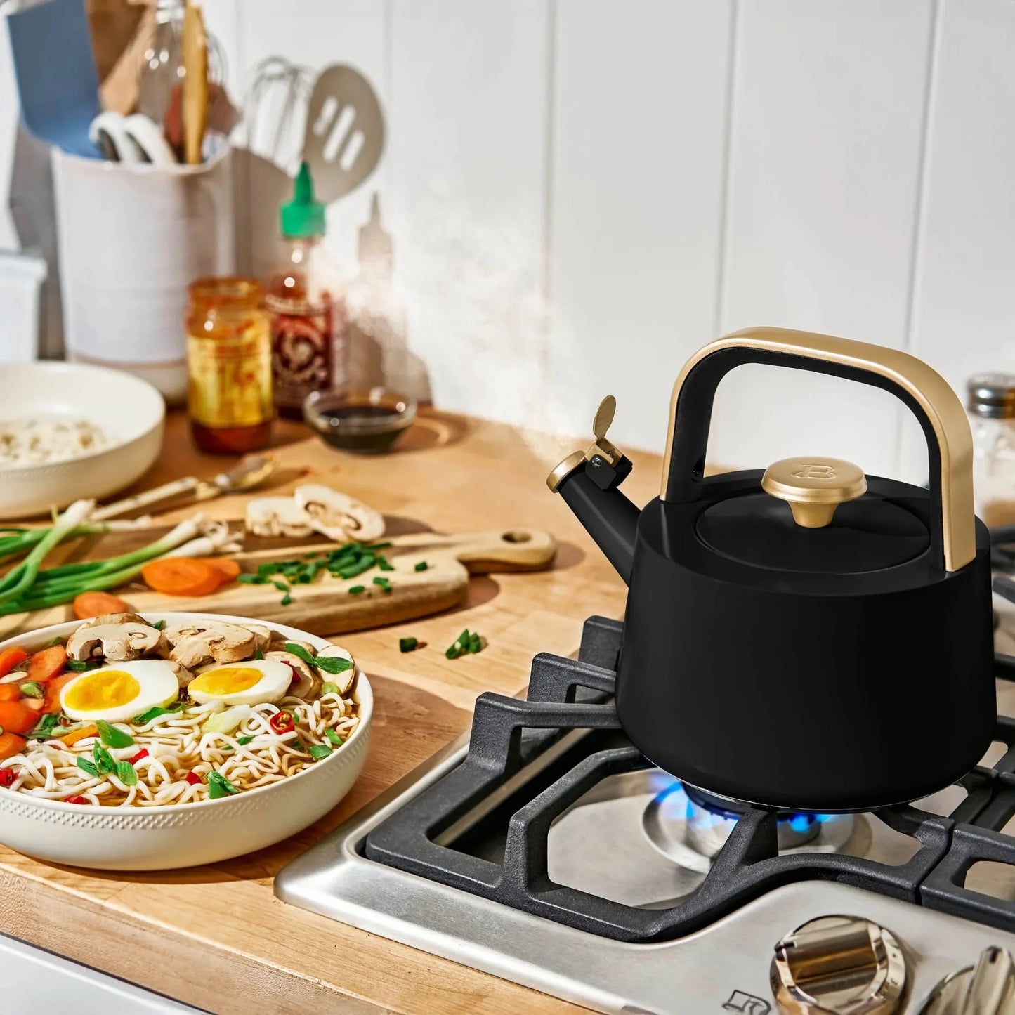 Ceramic Tea Kettle Whistling Nonstick Easy Pour for Induction Stoves